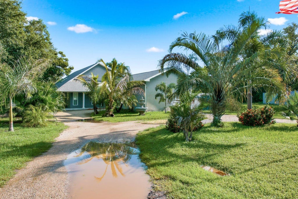 Photo of 6451 76th Terrace N, Pinellas Park, FL 33781 (MLS # TB8530647)
