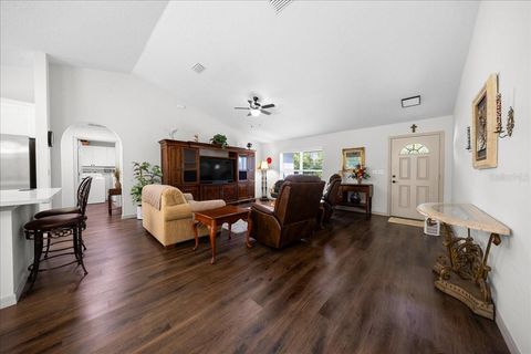 Tiny photo for 8 Guava Pass Trail, Ocklawaha, FL 32179 (MLS # G5110524)