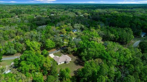 Tiny photo for 8 Guava Pass Trail, Ocklawaha, FL 32179 (MLS # G5110524)