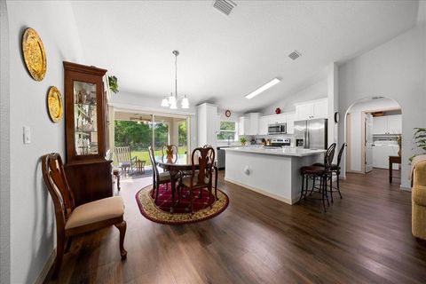 Tiny photo for 8 Guava Pass Trail, Ocklawaha, FL 32179 (MLS # G5110524)