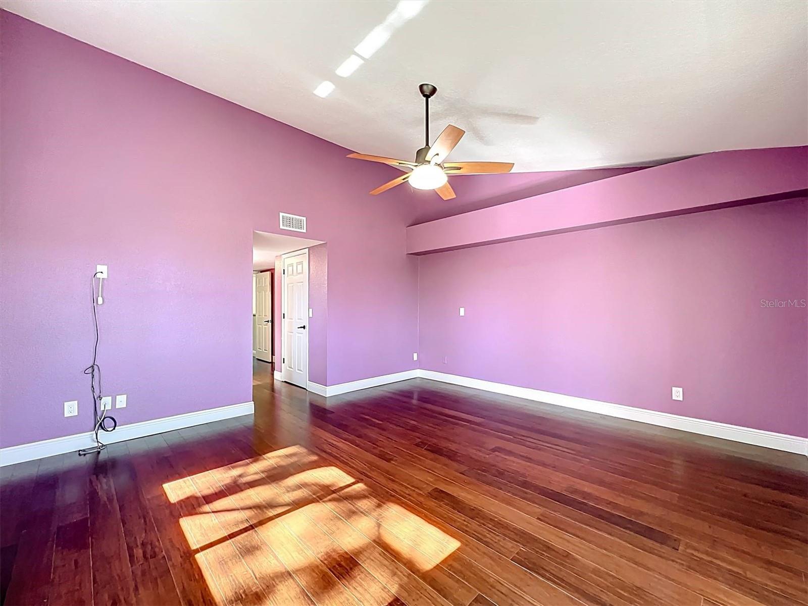 TARA CAY SOUND SOUTH II - Residential