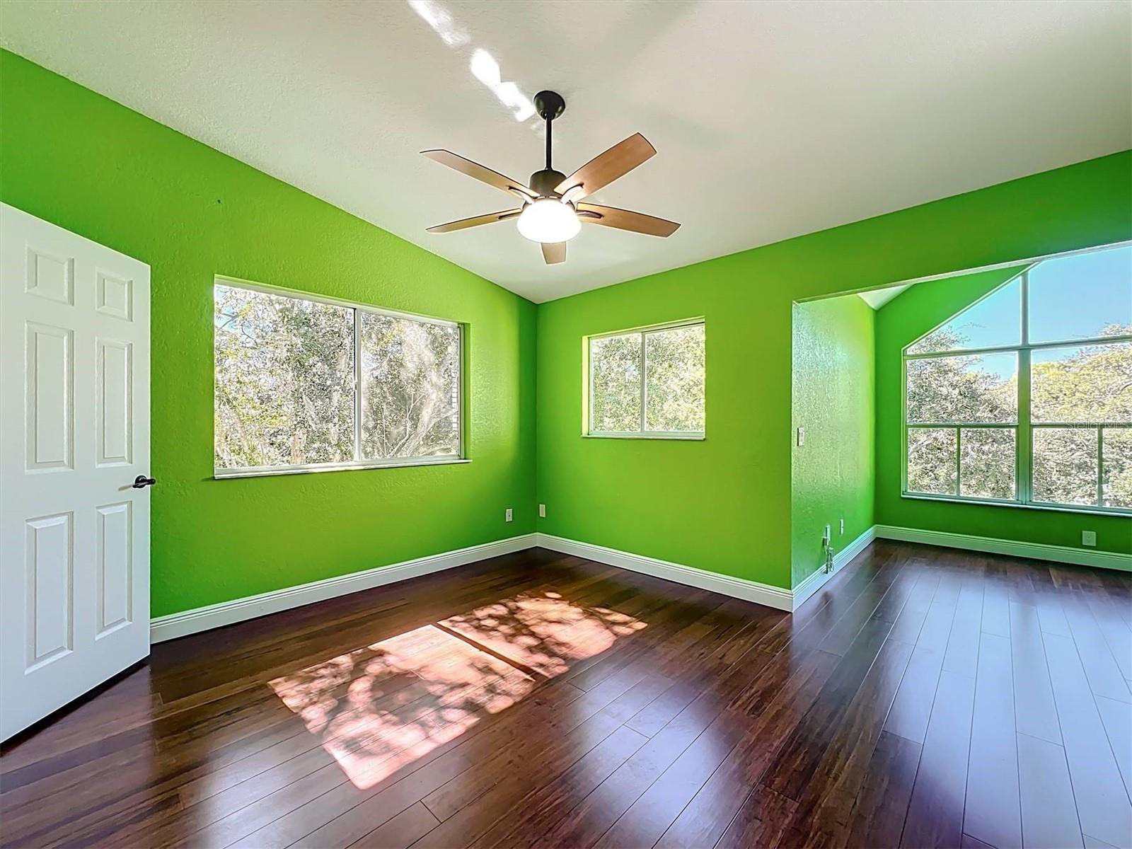 TARA CAY SOUND SOUTH II - Residential