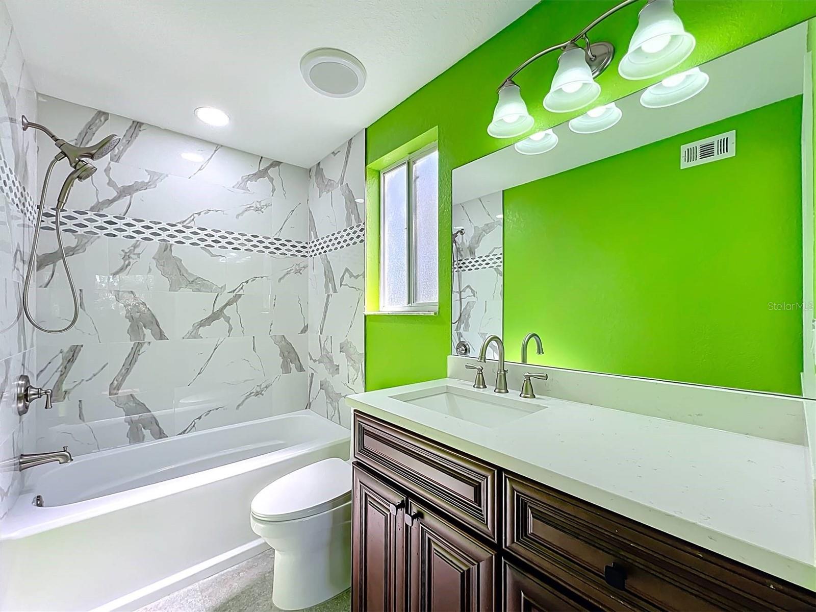 TARA CAY SOUND SOUTH II - Residential