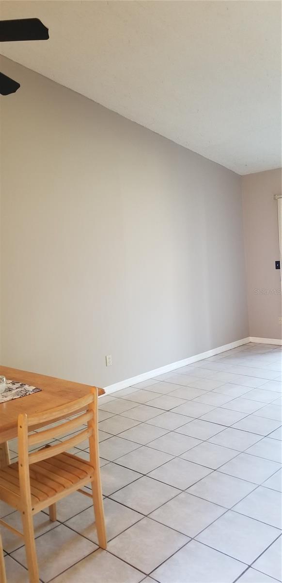 CLOVERPLACE CONDO - Residential