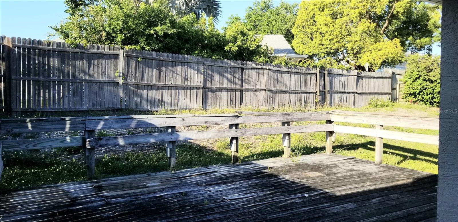 CLOVERPLACE CONDO - Residential