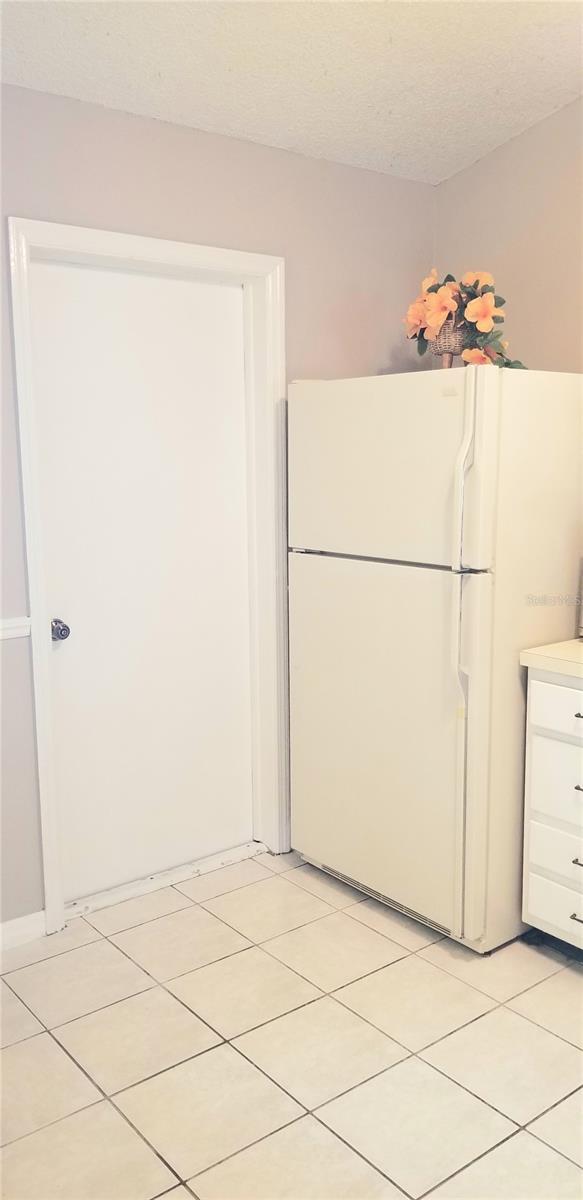 CLOVERPLACE CONDO - Residential