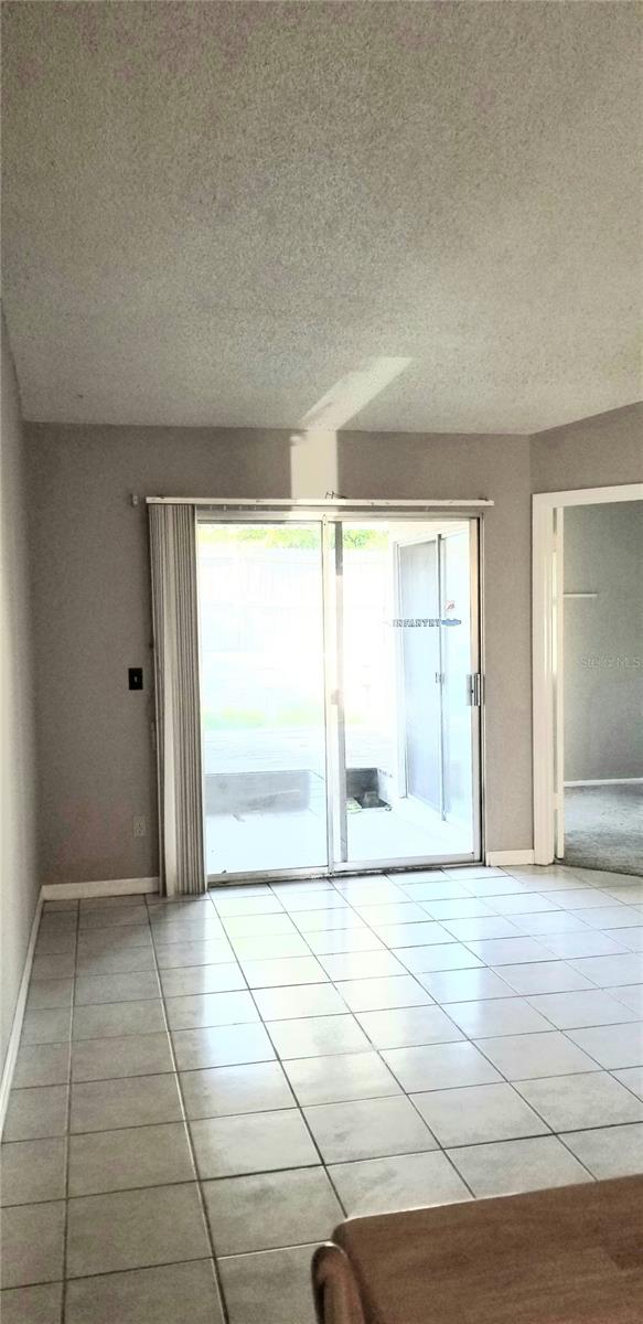 CLOVERPLACE CONDO - Residential