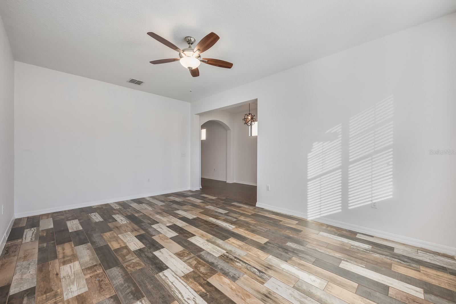 TIERRA BELLA SUB - Residential