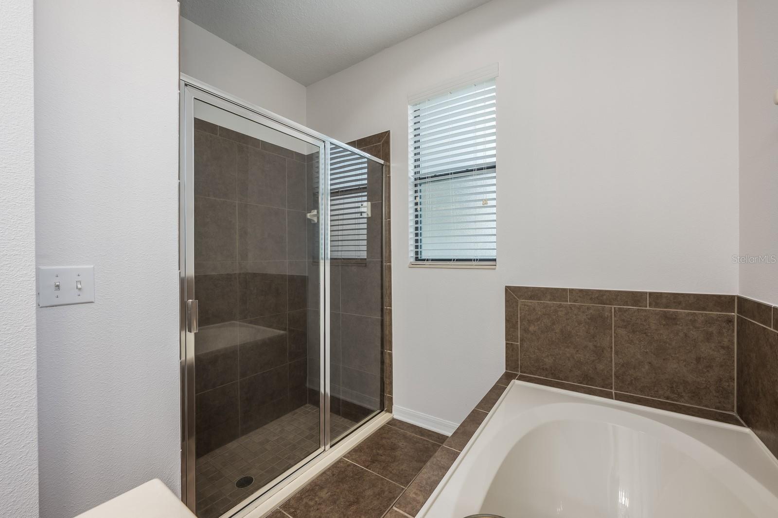 TIERRA BELLA SUB - Residential