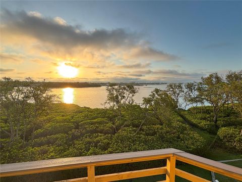 1720 LIGHTHOUSE TERRACE S 8 SOUTH PASADENA FL 33707