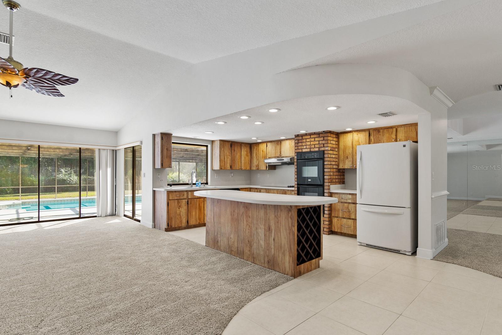 GOLDEN ACRES - Residential Lease