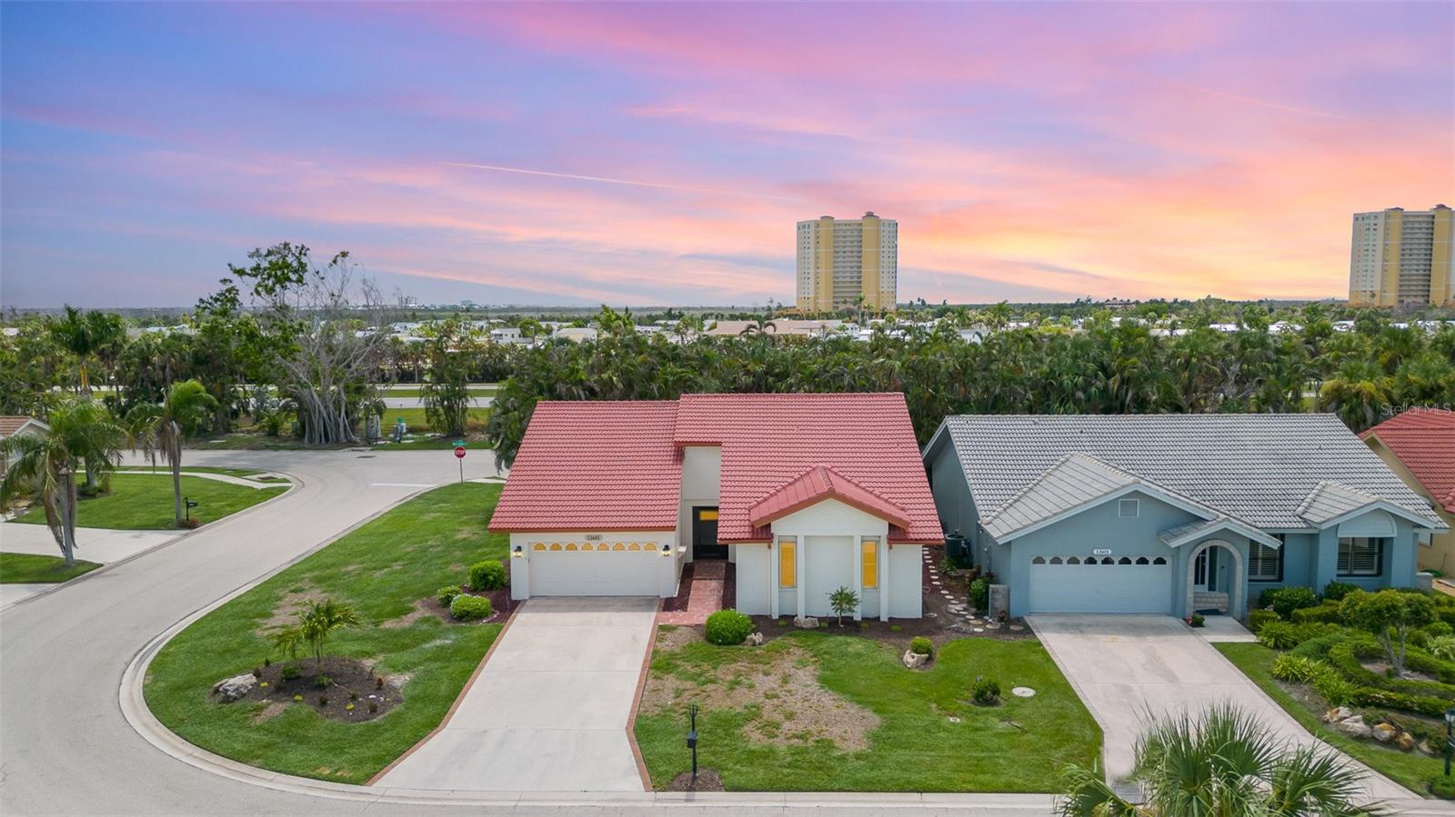 KELLY GREENS 01 - Residential