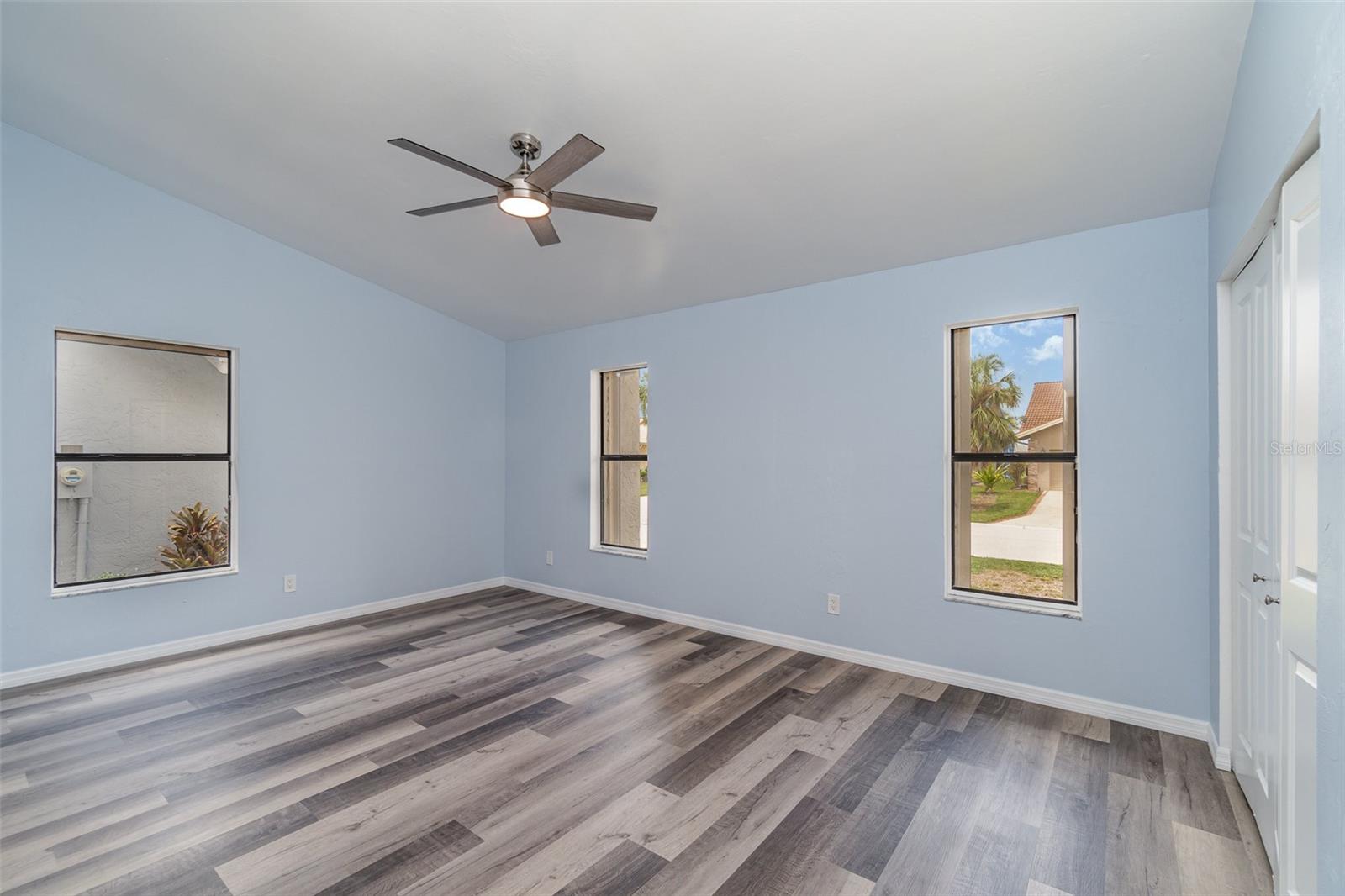 KELLY GREENS 01 - Residential