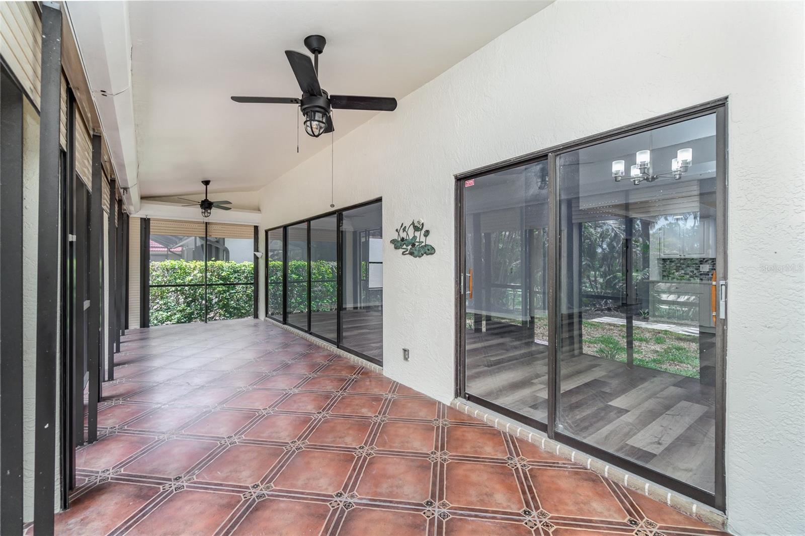 KELLY GREENS 01 - Residential