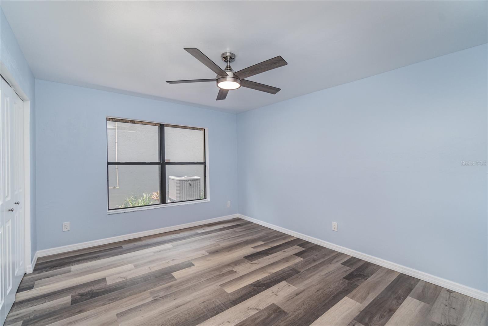 KELLY GREENS 01 - Residential