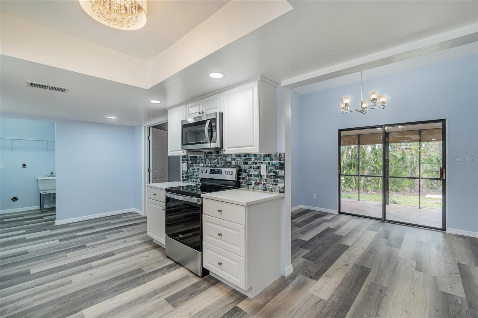 KELLY GREENS 01 - Residential