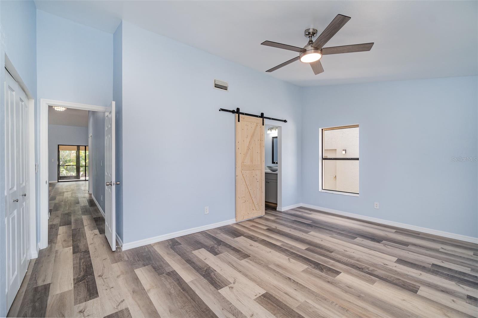 KELLY GREENS 01 - Residential