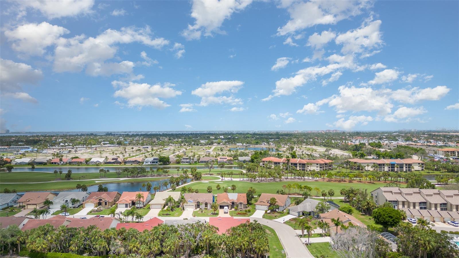 KELLY GREENS 01 - Residential