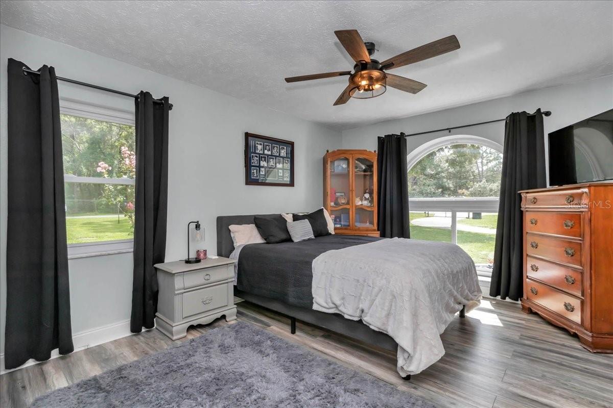 TIMBERLANE ESTATES - Residential