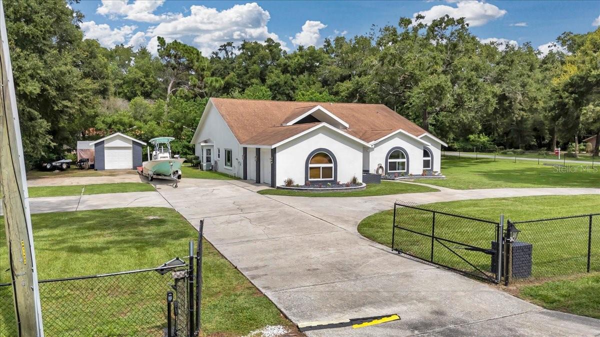 TIMBERLANE ESTATES - Residential