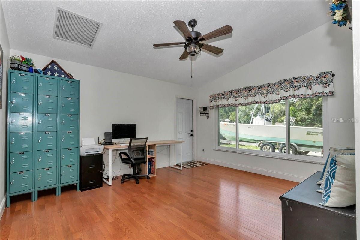 TIMBERLANE ESTATES - Residential