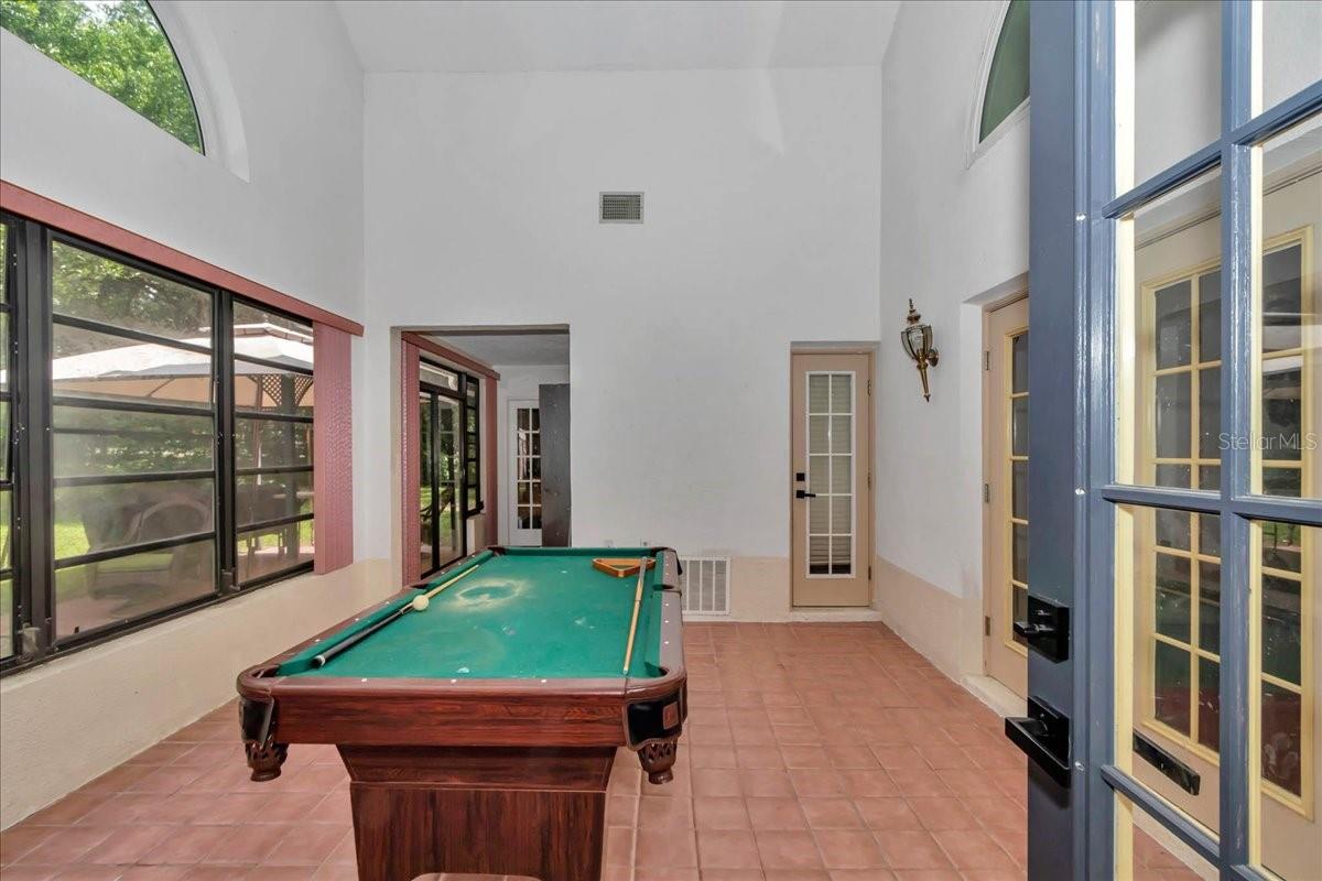 TIMBERLANE ESTATES - Residential