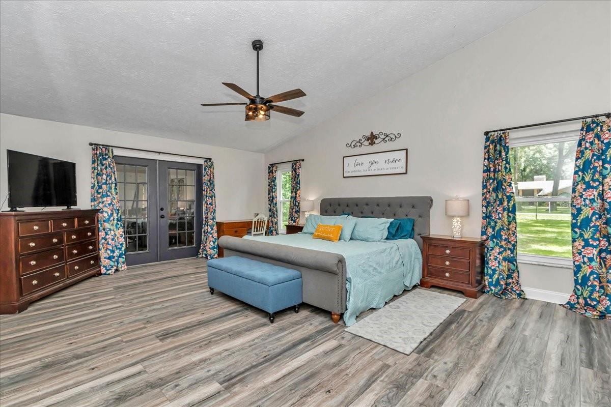 TIMBERLANE ESTATES - Residential