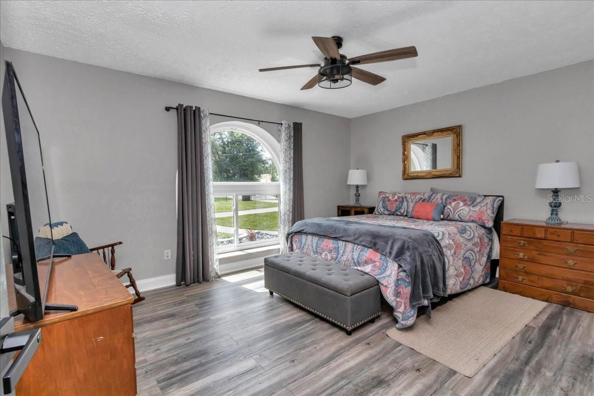 TIMBERLANE ESTATES - Residential