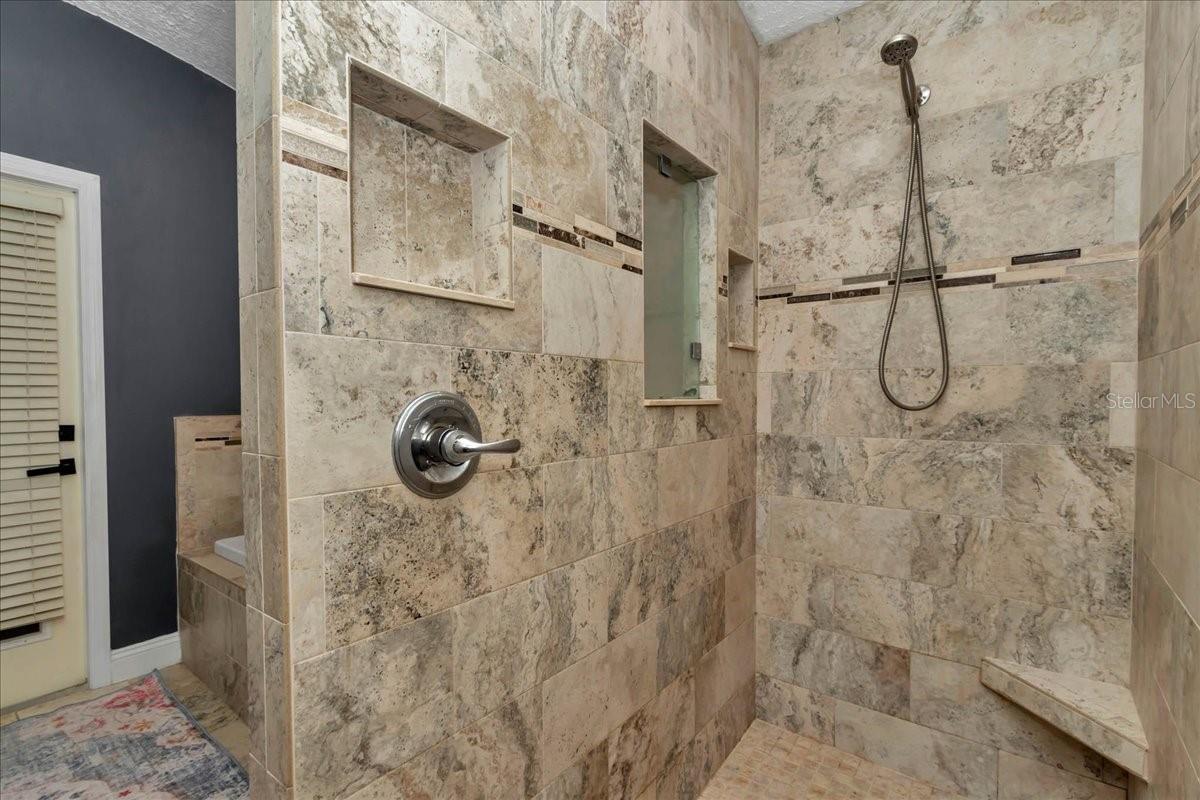 TIMBERLANE ESTATES - Residential