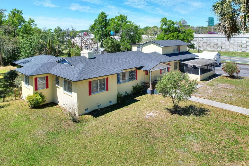 Photo of 750 Charlie Taylor Road, Plant City, FL 33566 (MLS # L4960370)