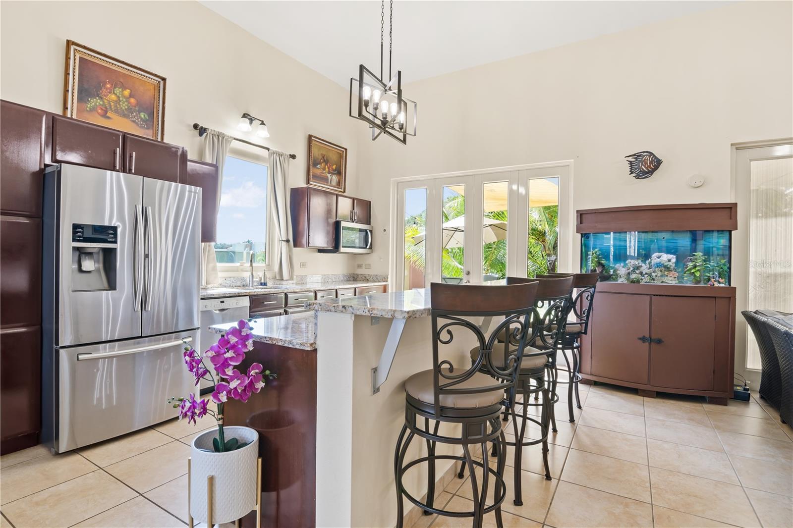 THE VIEWS - Residential