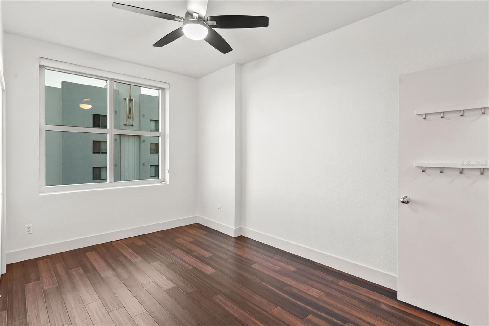 GRAND CENTRAL AT KENNEDY RESID - Residential