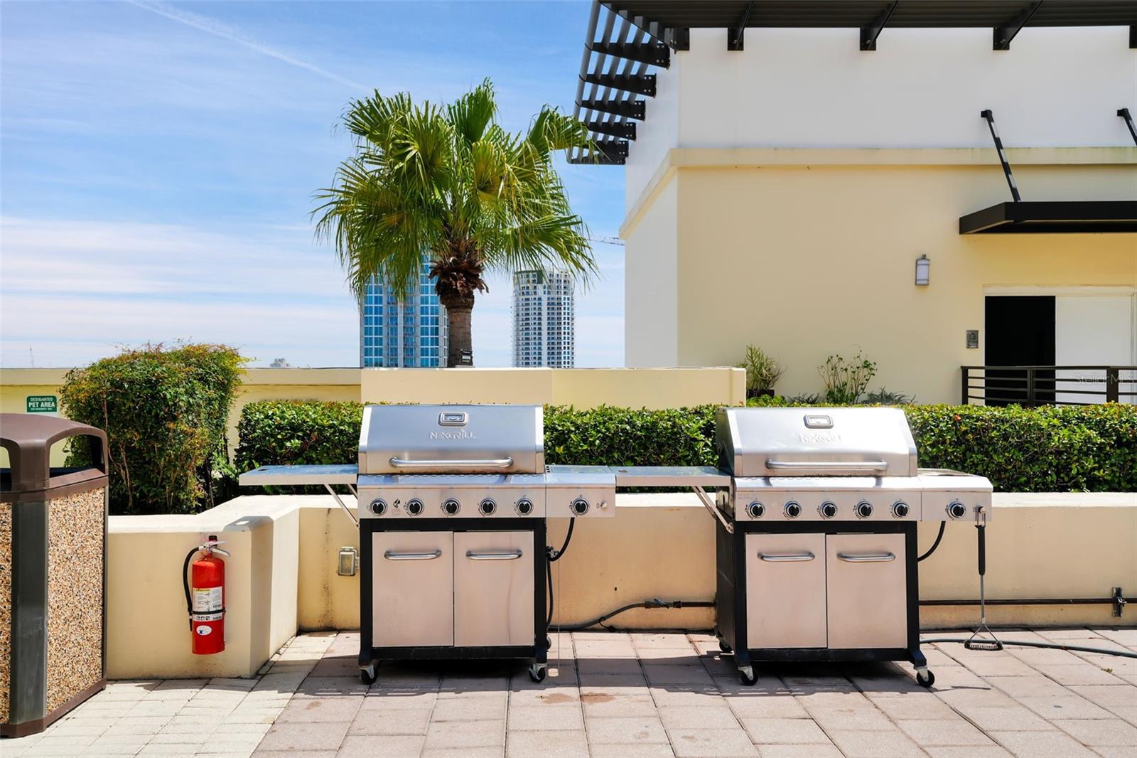 GRAND CENTRAL AT KENNEDY RESID - Residential