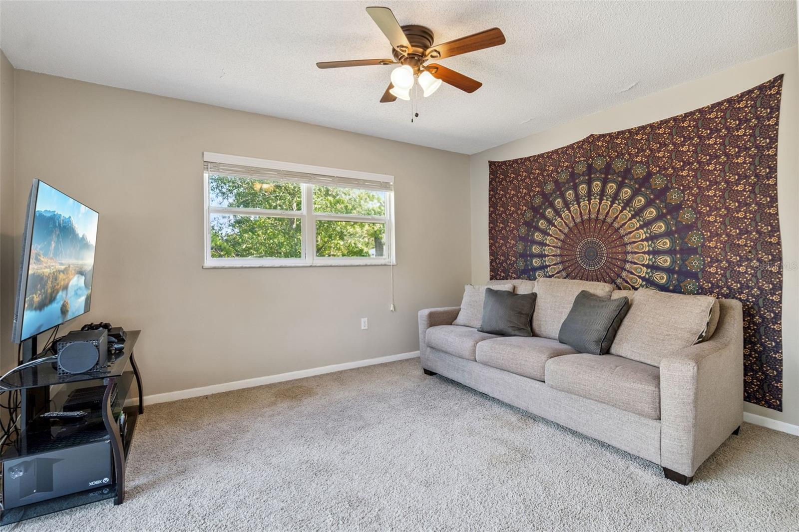 SPRING OAKS - Residential