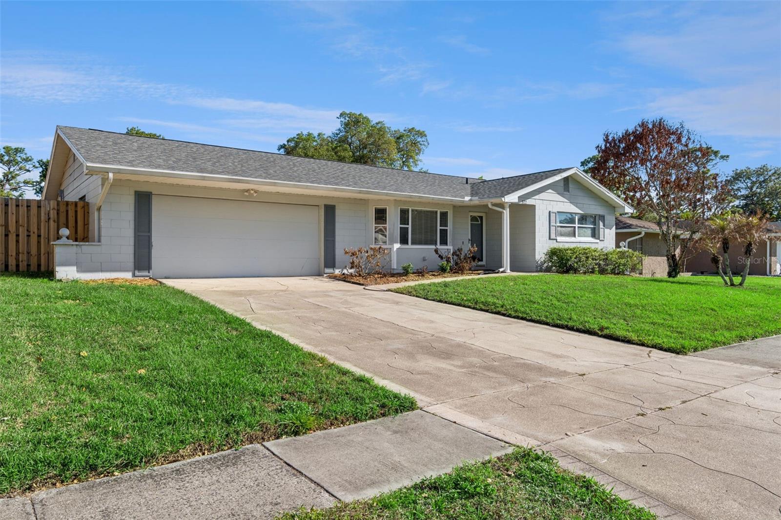 SPRING OAKS - Residential