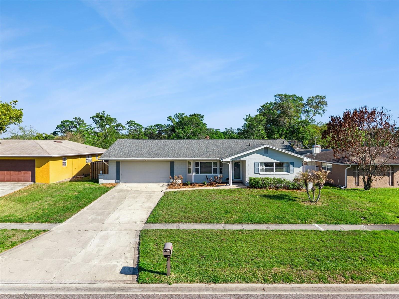 SPRING OAKS - Residential