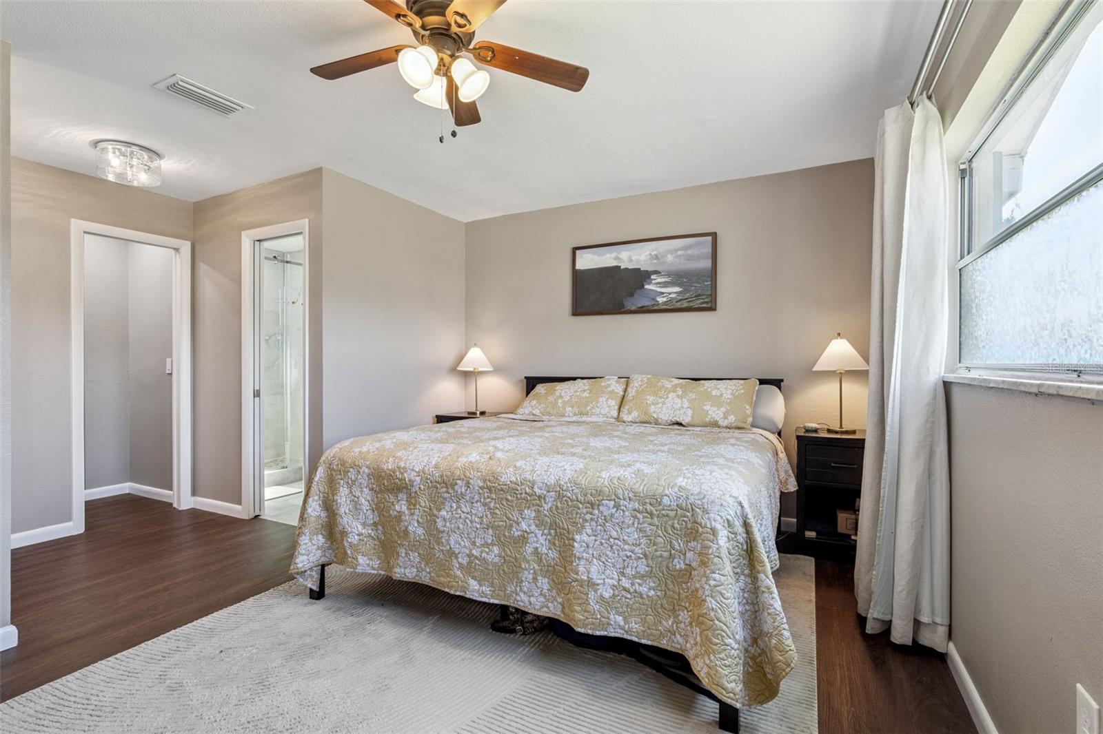 SPRING OAKS - Residential