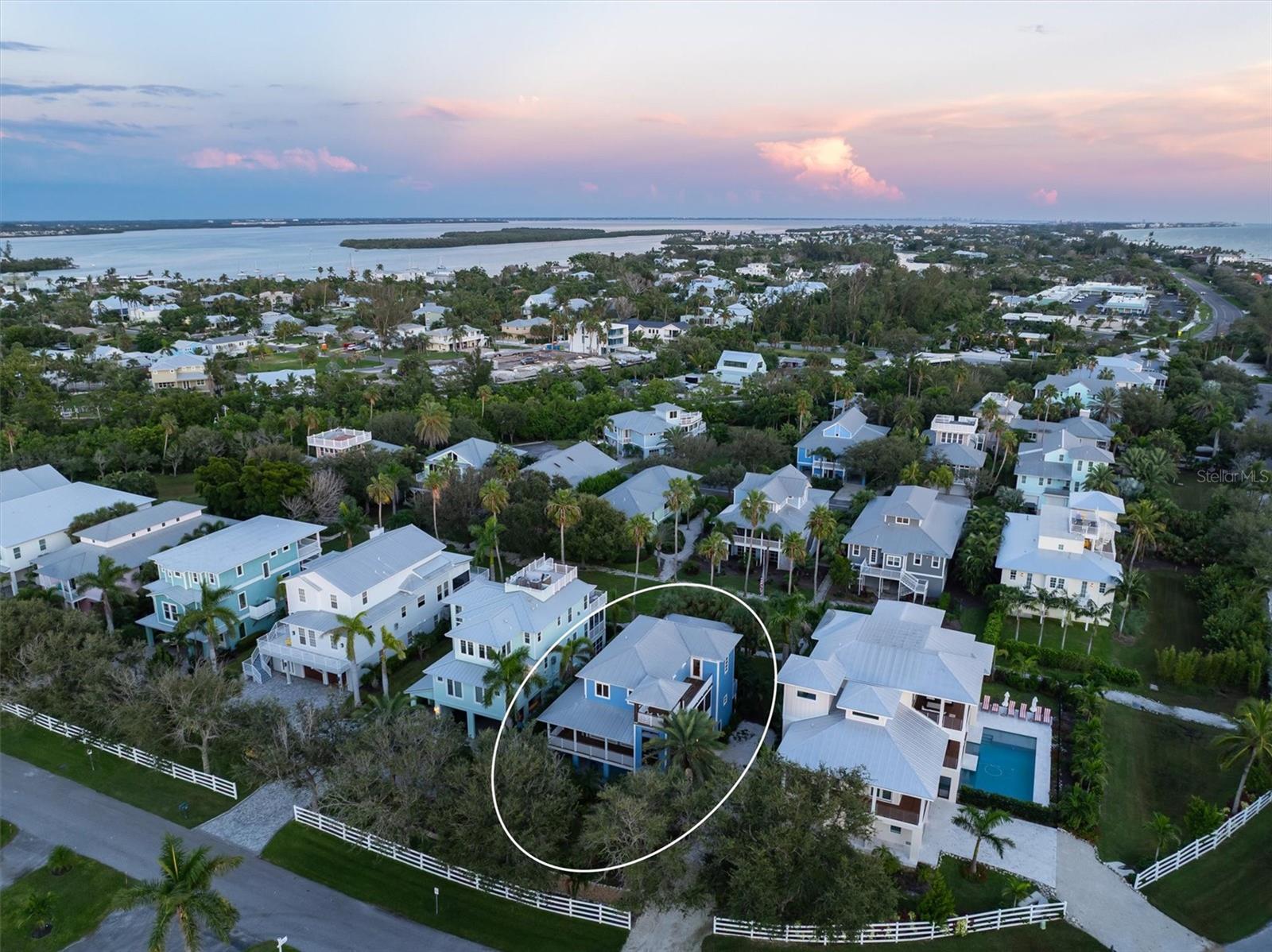 CONRAD BEACH - Residential