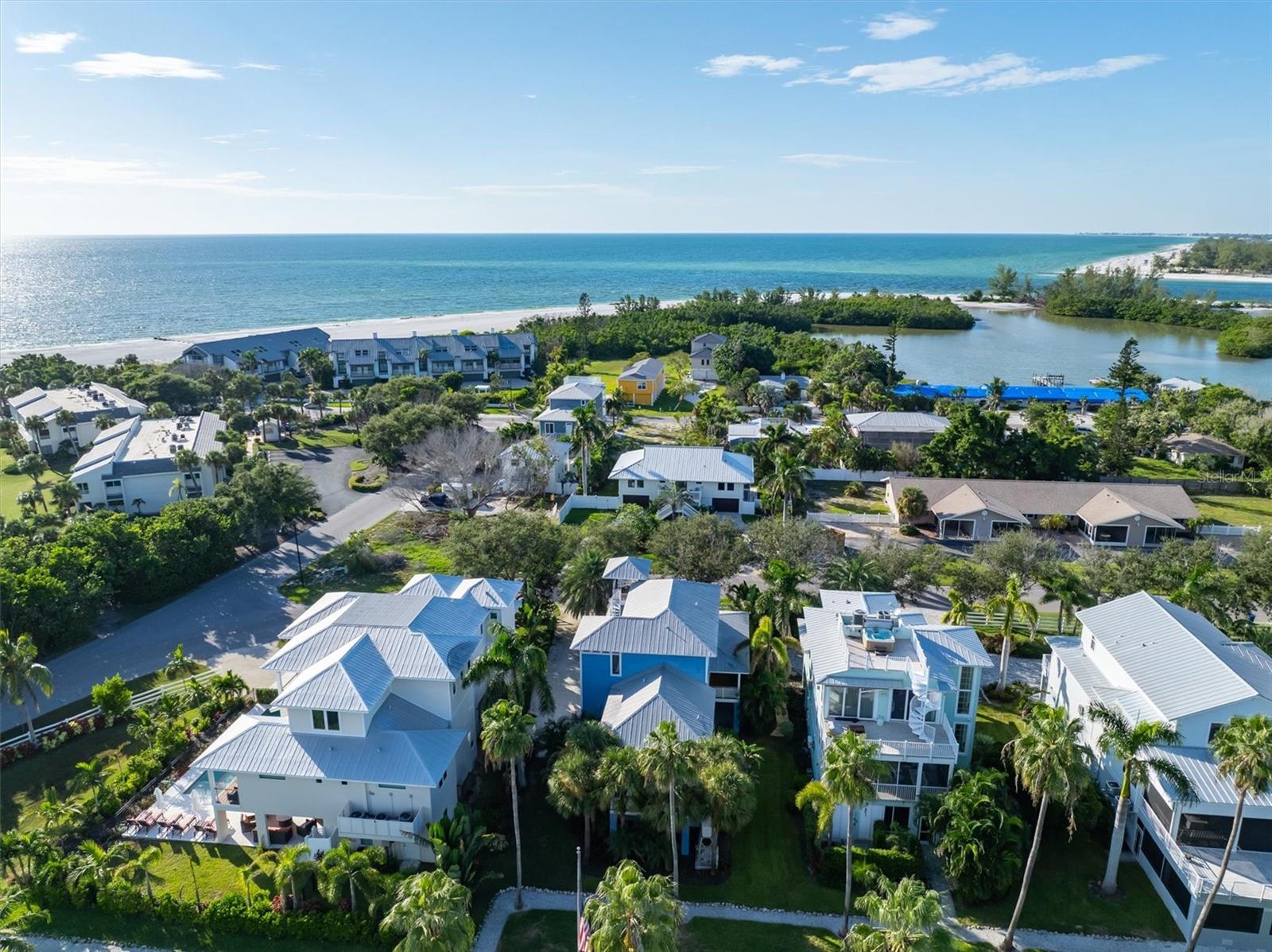 CONRAD BEACH - Residential