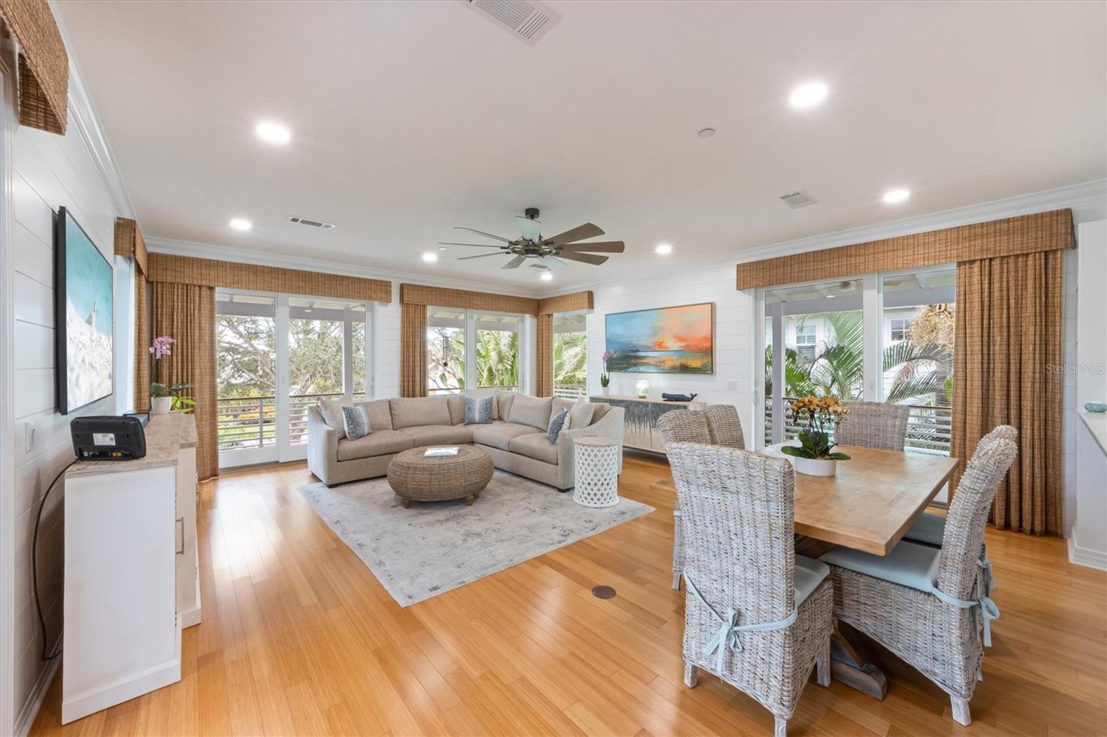 CONRAD BEACH - Residential