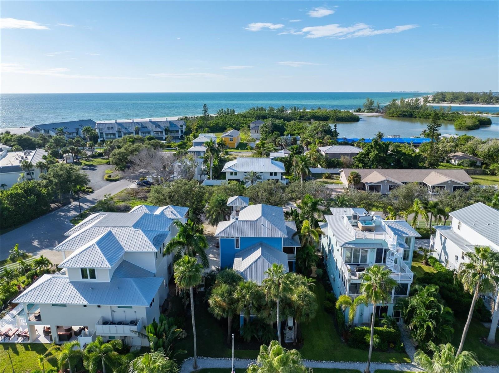 CONRAD BEACH - Residential