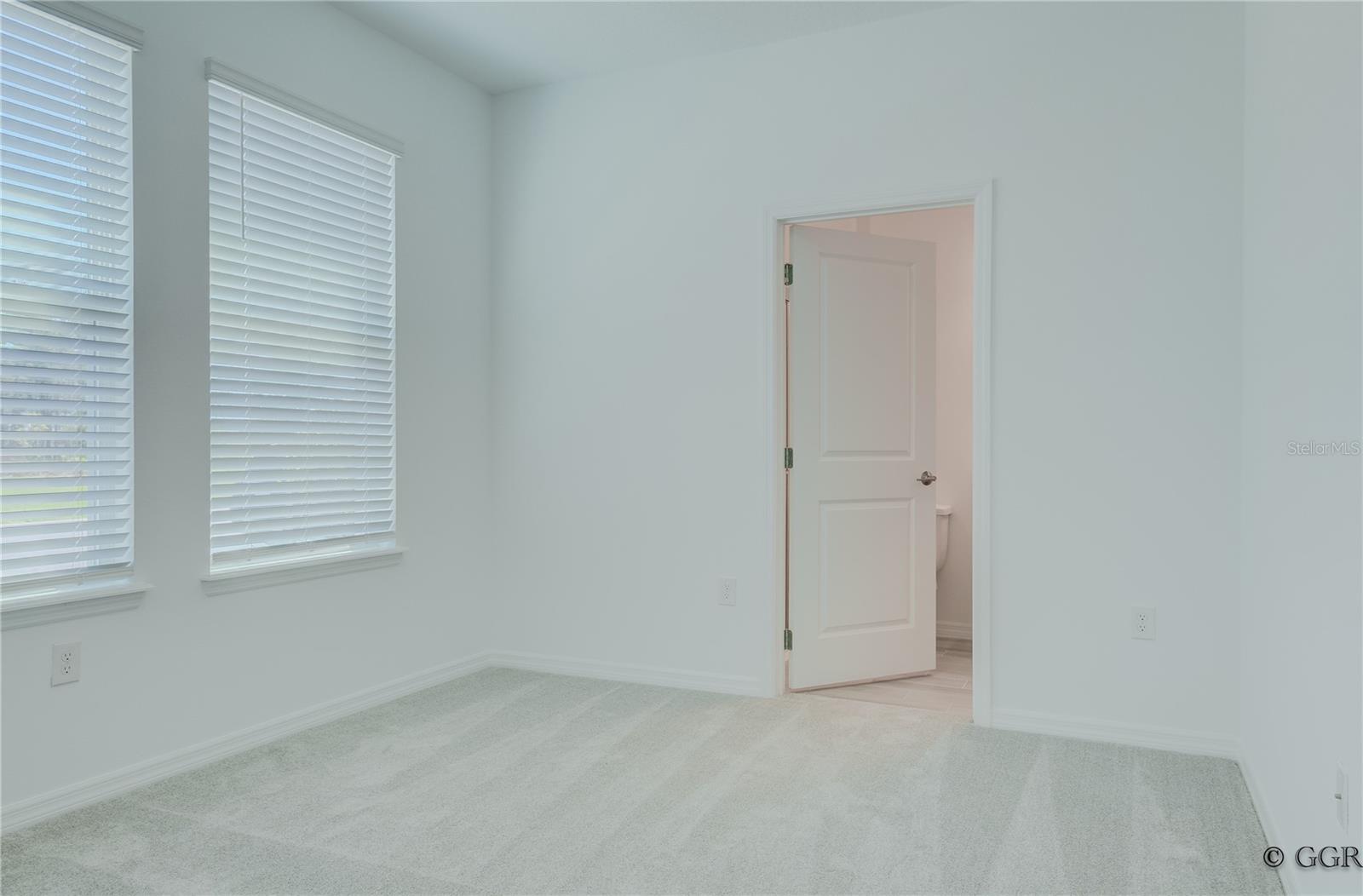 HARVEST/OVATION - Residential Lease