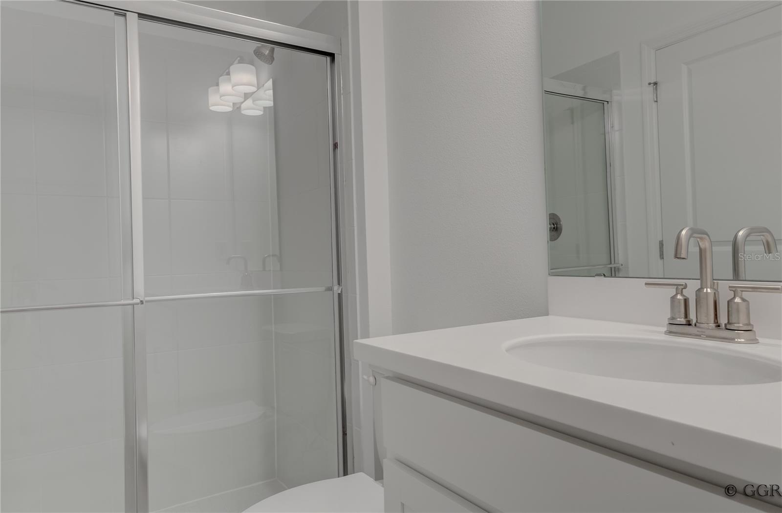 HARVEST/OVATION - Residential Lease