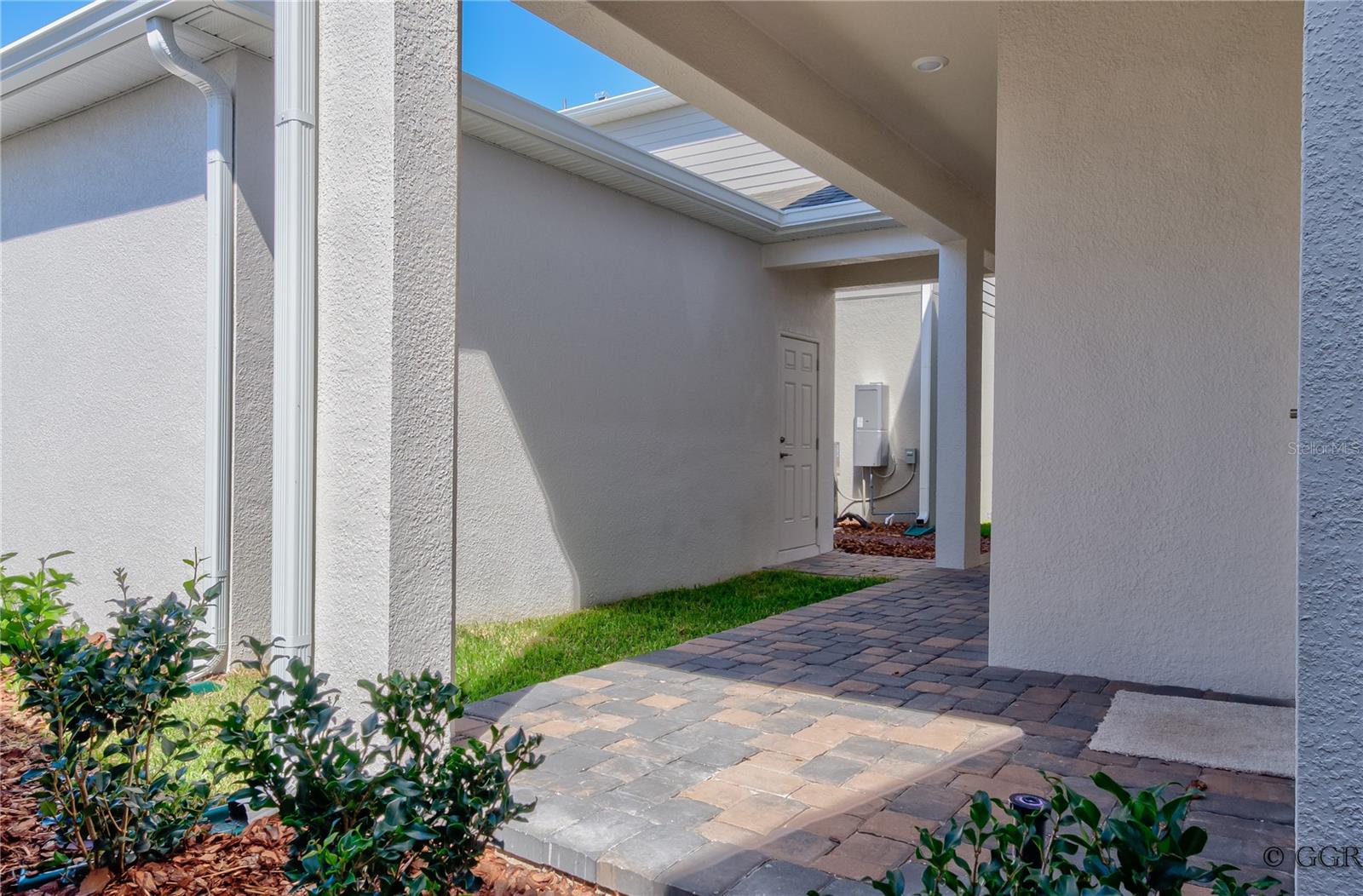 HARVEST/OVATION - Residential Lease