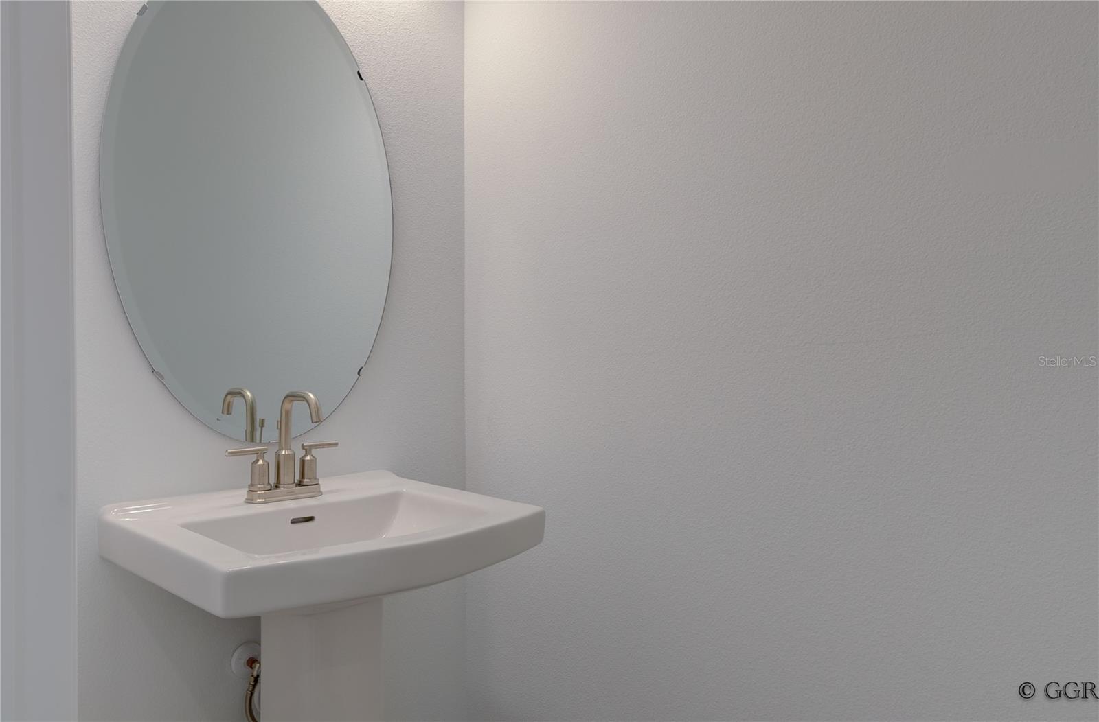 HARVEST/OVATION - Residential Lease