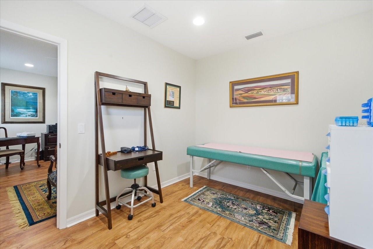 KEYSTONE PARK COLONY SUB - Residential