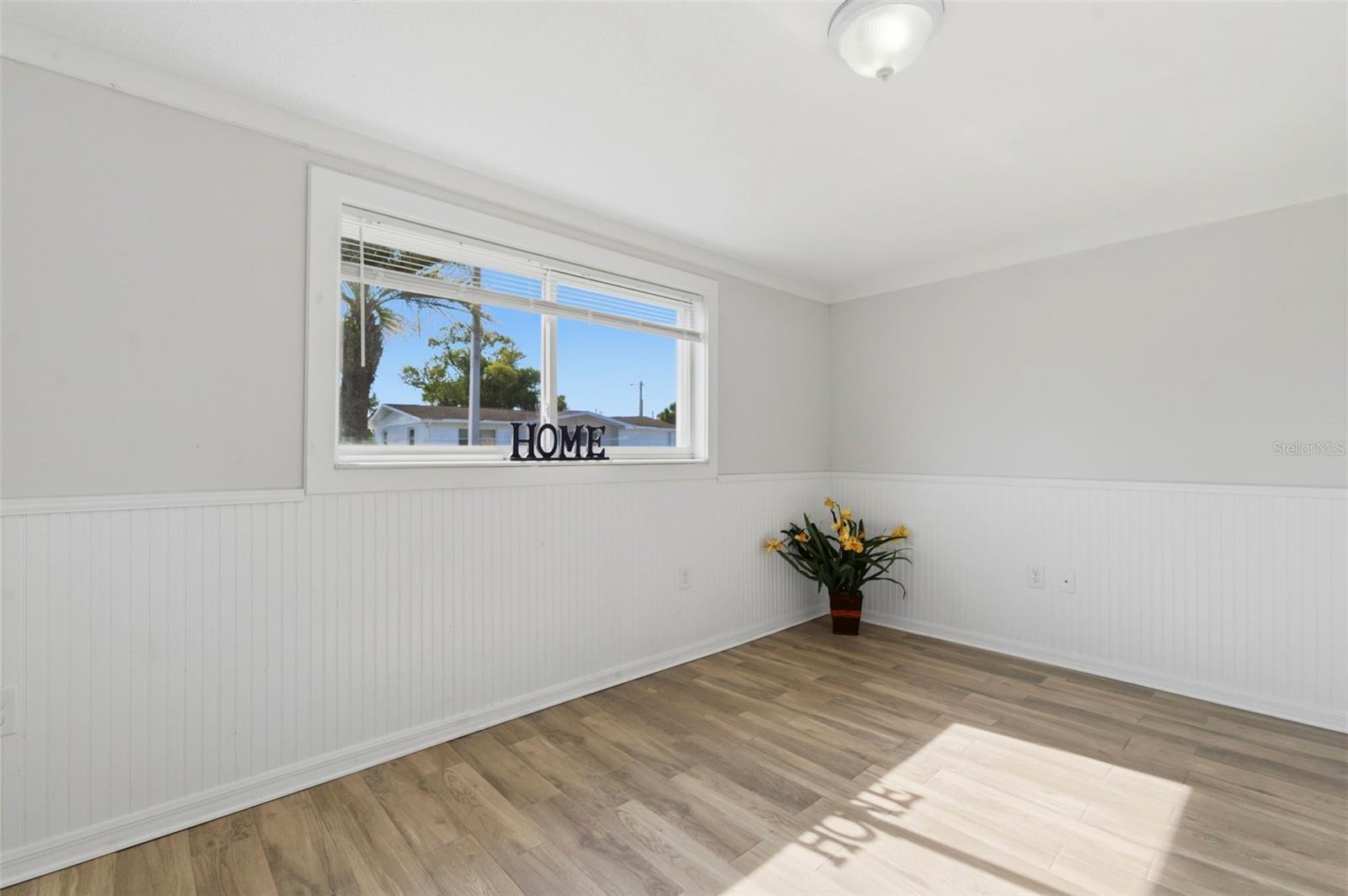 HOLIDAY HILLS - Residential