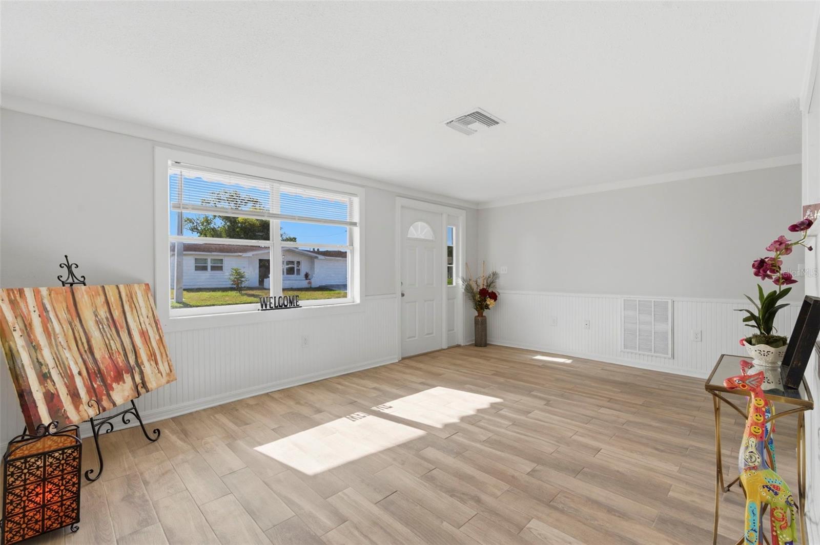 HOLIDAY HILLS - Residential