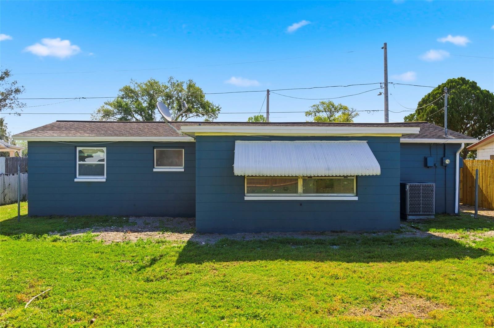 HOLIDAY HILLS - Residential