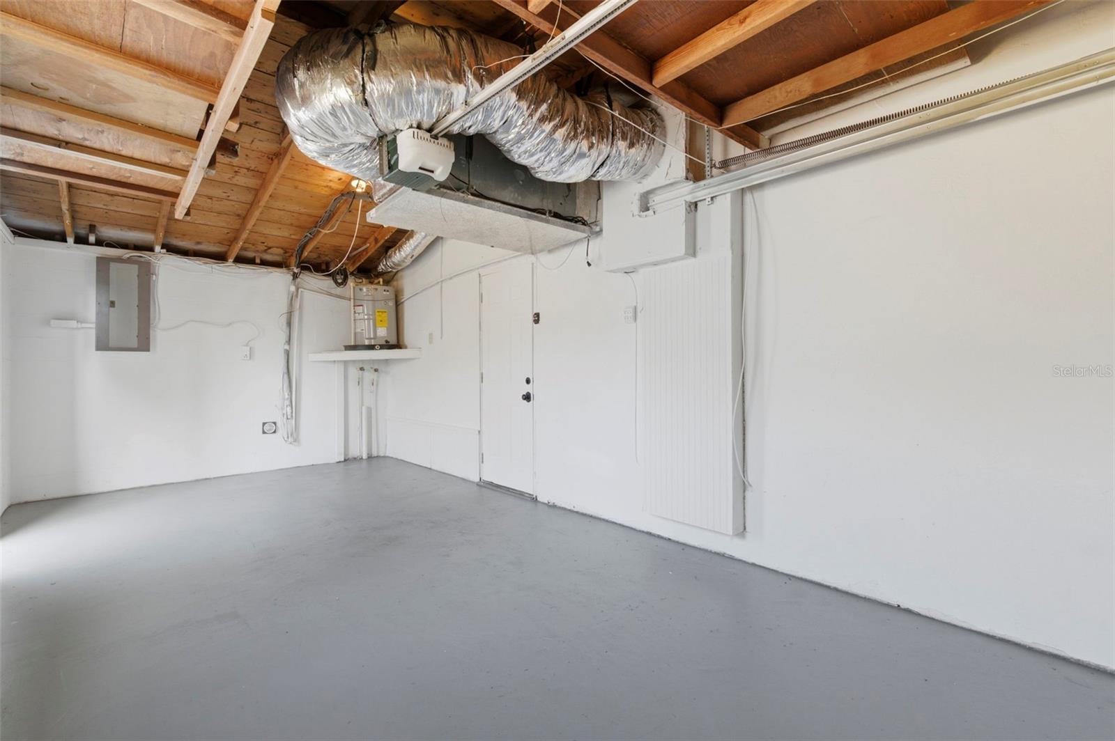 HOLIDAY HILLS - Residential